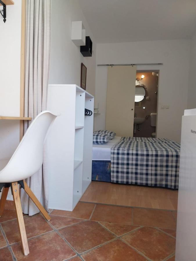 Apartmani Bonavia Jelsa  Exterior photo